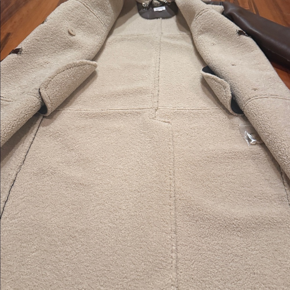 Song of Style Brown Faux Leather with Cream Interior - Picture 5 of 11